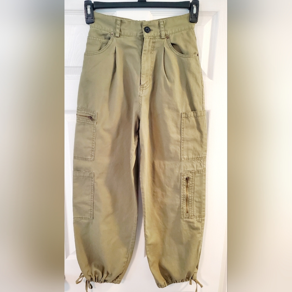 Forever 21 Olive Green Cargo Jogger Pants